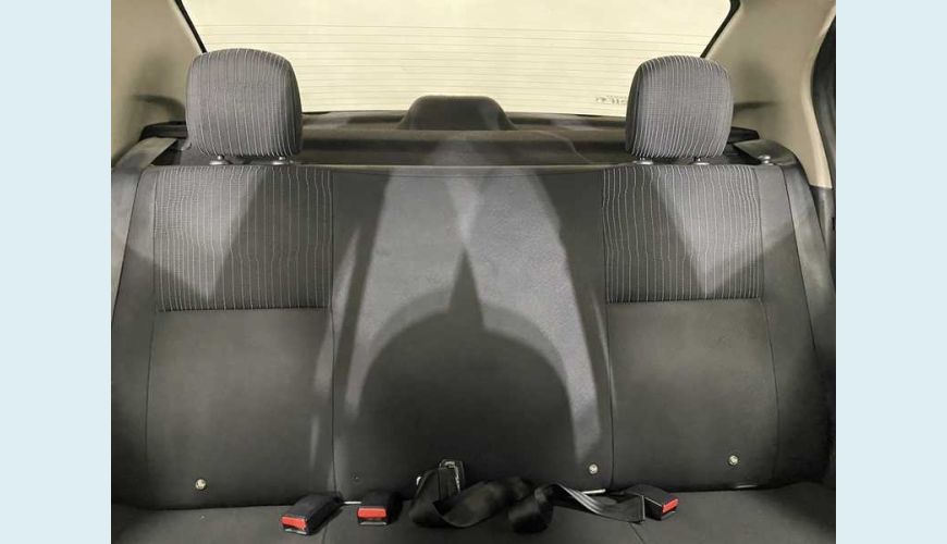 RENAULT LOGAN AUTHENTIQUE 1.0 12V SCE (FLEX) - PRATA - 2020 Foto 5 (Grande)