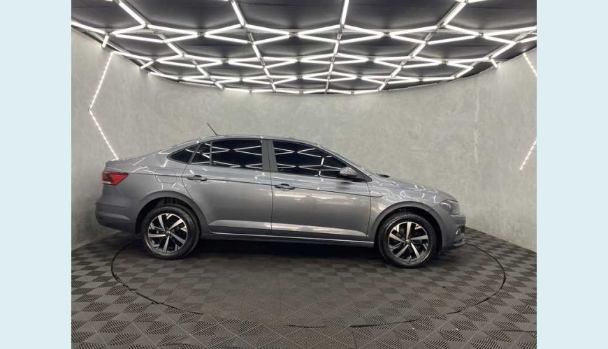 VOLKSWAGEN VIRTUS 1.0 200 TSI COMFORTLINE (FLEX) (AUT) - CINZA - 2022 Foto 5 (Grande)