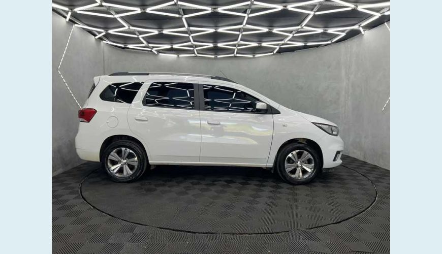 CHEVROLET SPIN PREMIER 1.8 (AUT.) - BRANCO - 2023 Foto 5 (Grande)