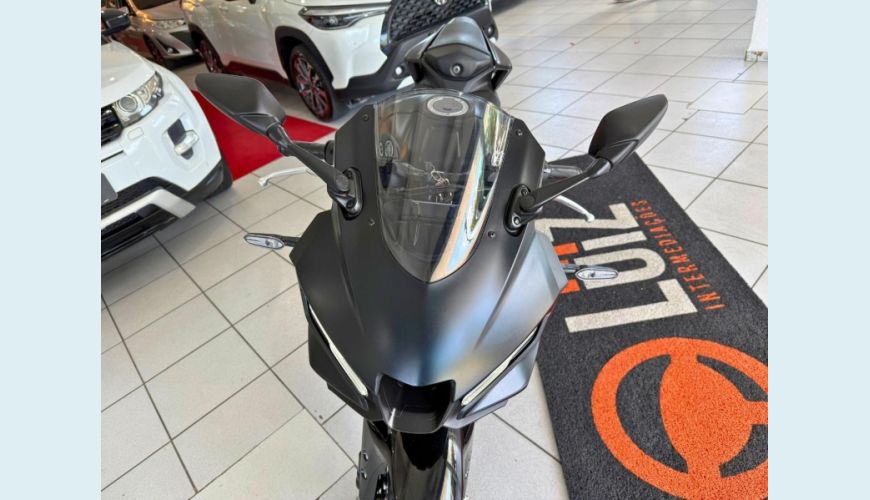 YAMAHA YZF R-3 321 - PRETO - 2026 Foto 5 (Grande)