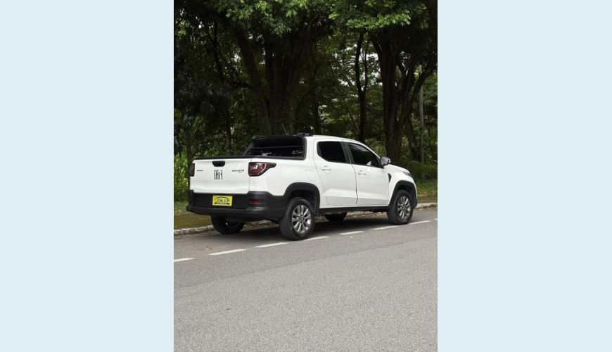 FIAT STRADA FREEDOM CD13 - BRANCO - 2025 Foto 5 (Grande)