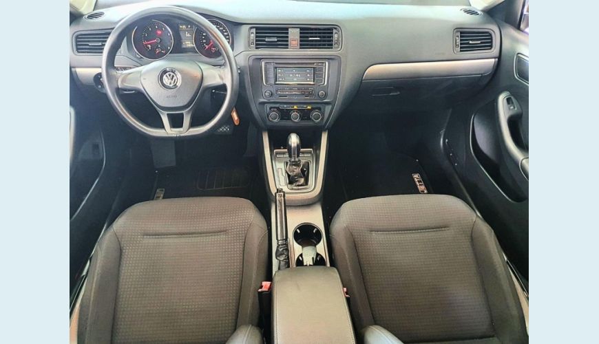 VOLKSWAGEN JETTA TL 2.0 FLEX MANUAL 4P - PRETO - 2015 Foto 5 (Grande)
