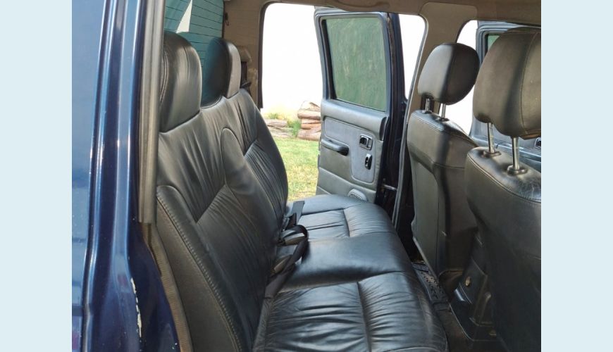 NISSAN FRONTIER SE STRIKONE CD 2.8 DIESEL MANUAL 4P - AZUL - 2005 Foto 5 (Grande)
