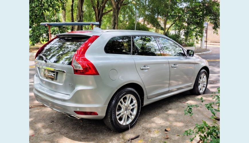 VOLVO XC60 - PRATA - 2014 Foto 5 (Grande)
