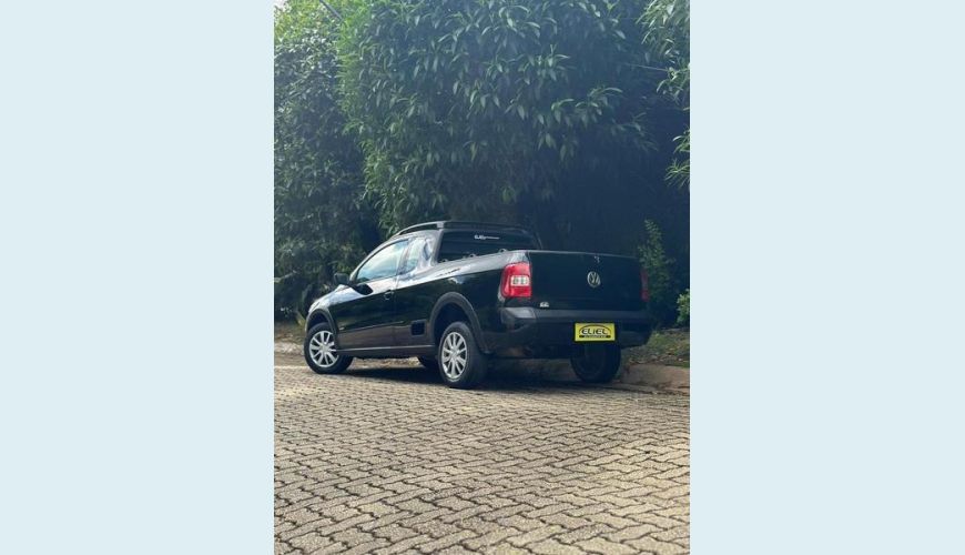 VOLKSWAGEN SAVEIRO 1.6 CE - PRETO - 2013 Foto 5 (Grande)