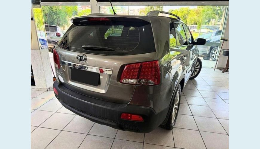 KIA SORENTO EX2 2.4 16V MANUAL 4P - CINZA - 2012 Foto 5 (Grande)