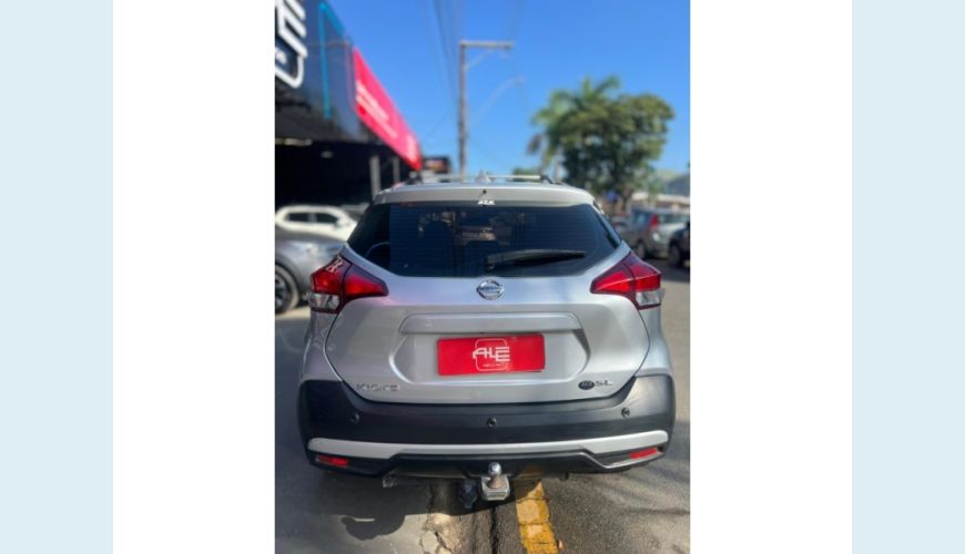 NISSAN KICKS FLEX AUT. 4P - PRATA - 2017 Foto 5 (Grande)