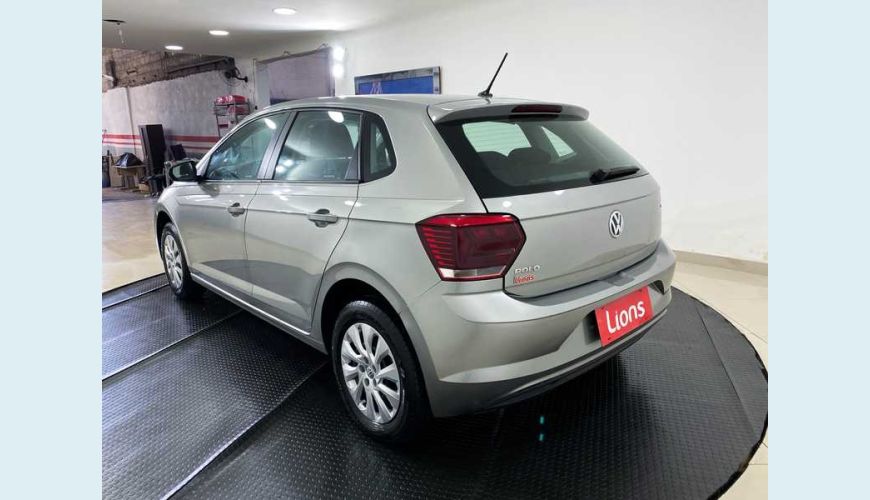 VOLKSWAGEN POLO 1.0 FLEX MANUAL 4P - PRATA - 2020 Foto 5 (Grande)