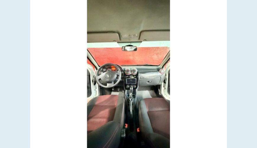 RENAULT SANDERO FLEX MANUAL 4P - BRANCO - 2014 Foto 5 (Grande)