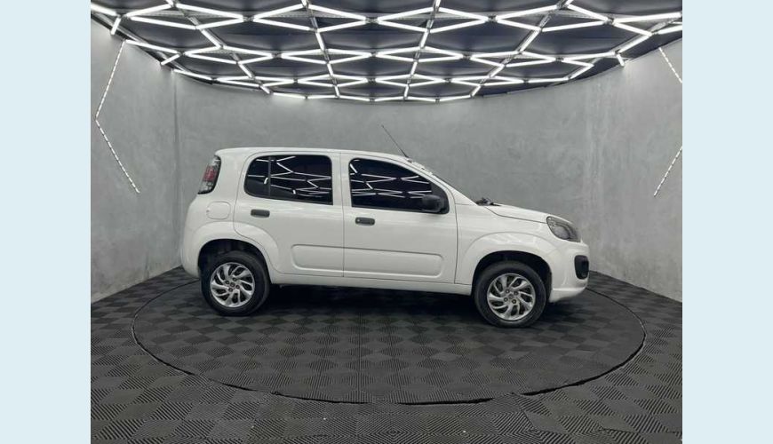 FIAT UNO ATTRACTIVE 1.0 FLEX MANUAL 4P - BRANCO - 2021 Foto 5 (Grande)
