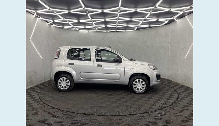 FIAT UNO ATTRACTIVE 1.0 FLEX MANUAL 4P - PRATA - 2021 Foto 5 (Grande)