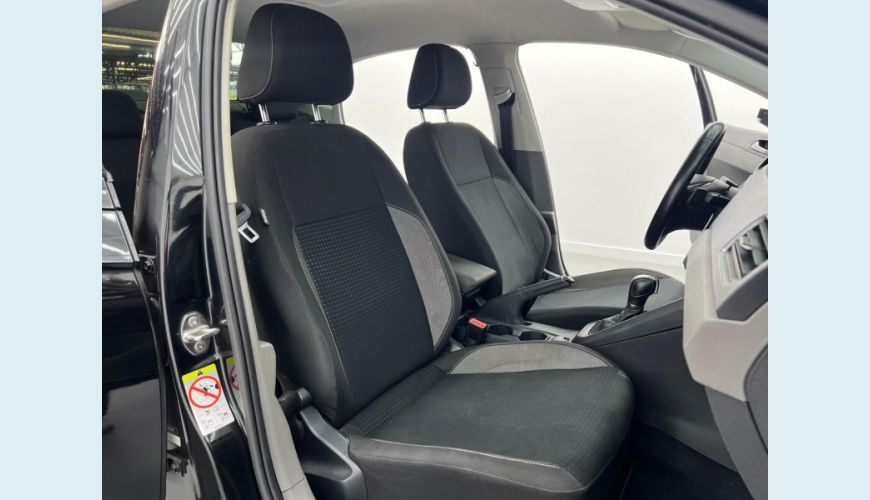 VOLKSWAGEN VIRTUS COMFORT 1.0 TSI FLEX AUT. 4P - PRETO - 2018 Foto 5 (Grande)