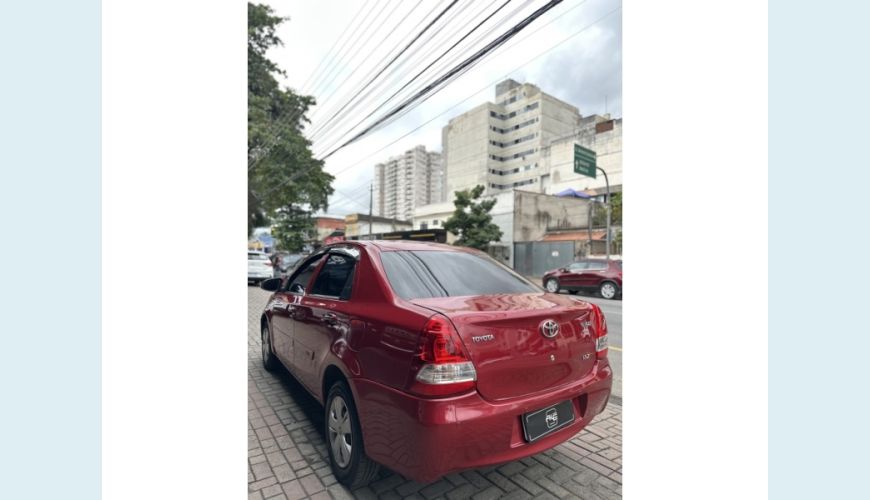 TOYOTA ETIOS - VERMELHO - 2016 Foto 5 (Grande)