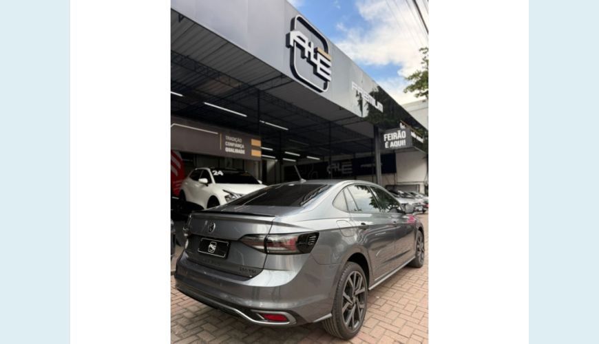 VOLKSWAGEN VIRTUS FLEX AUT. 4P - CINZA - 2023 Foto 5 (Grande)