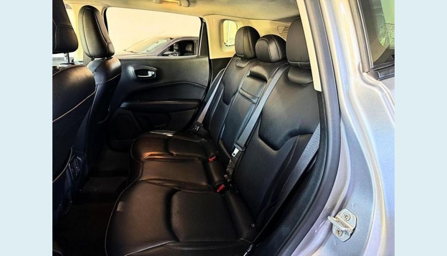 JEEP COMPASS LIMITED 2.0 FLEX MANUAL 2P - PRATA - 2021 Foto 5 (Grande)