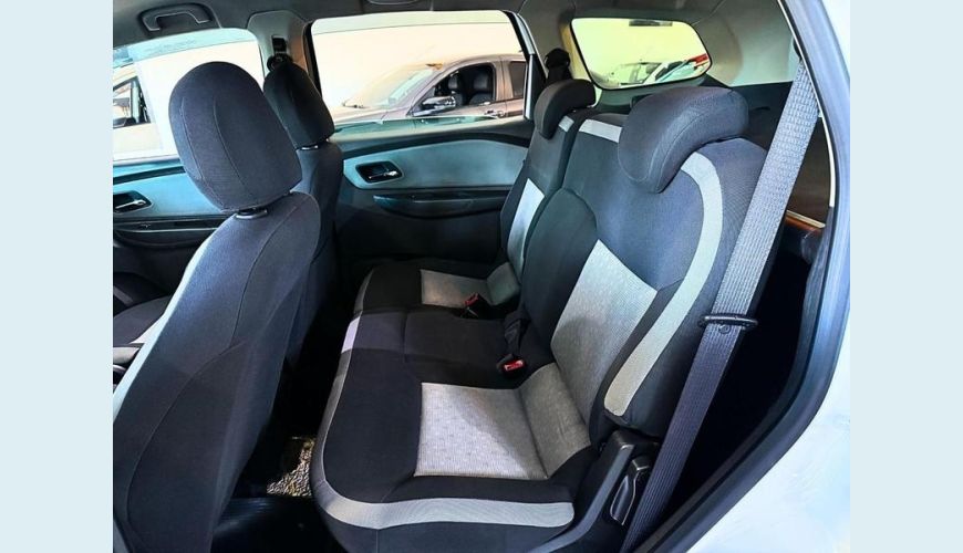 CHEVROLET SPIN LT 1.8 FLEX MANUAL 4P - BRANCO - 2016 Foto 5 (Grande)