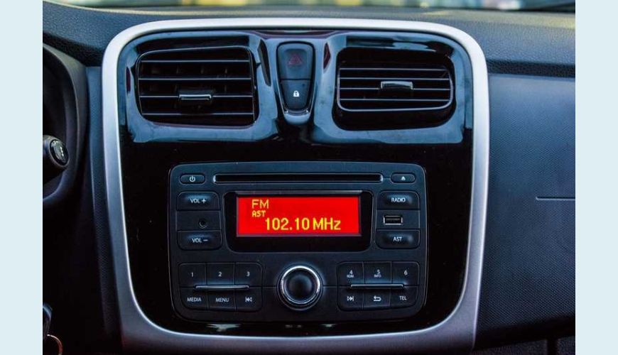 RENAULT SANDERO AUTHENTIQUE 1.0 12V FLEX MANUAL 4P - BRANCO - 2018 Foto 5 (Grande)