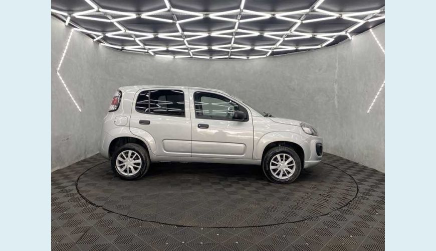 FIAT UNO ATTRACTIVE 1.0 FLEX MANUAL 4P - PRATA - 2021 Foto 5 (Grande)