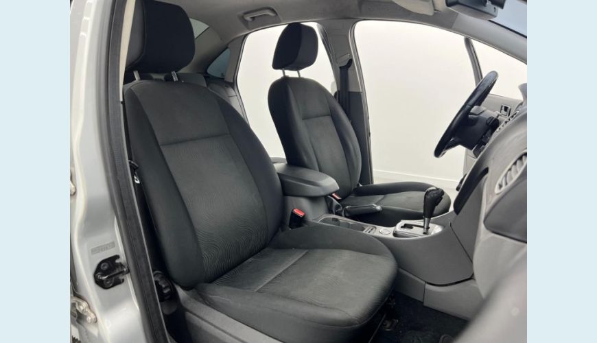 FORD FOCUS 2.0 FLEX AUT. 4P - PRATA - 2012 Foto 5 (Grande)