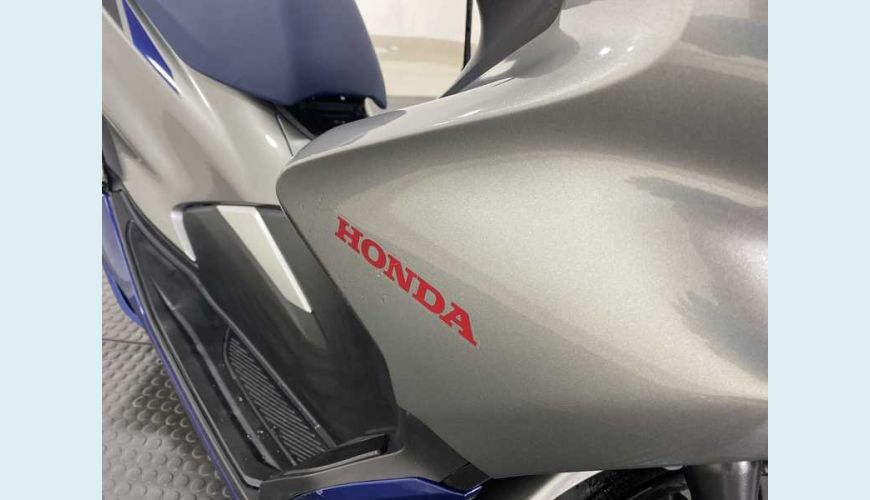 HONDA HONDA PCX 150 SPORT GASOLINA - PRATA - 2020 Foto 5 (Grande)