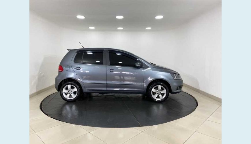 VOLKSWAGEN FOX COMFORTLINE 1.6 MSI FLEX MANUAL 4P - CINZA - 2018 Foto 5 (Grande)