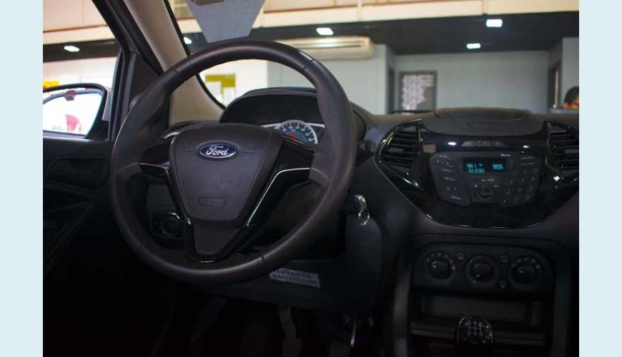 FORD FORD KA SEDAN SE 1.0 FLEX MANUAL 4P - BRANCO - 2018 Foto 5 (Grande)