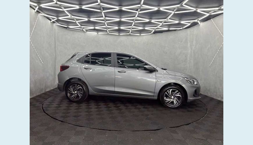 CHEVROLET ONIX LT 1.0 TURBO FLEX MANUAL 4P - PRATA - 2024 Foto 5 (Grande)