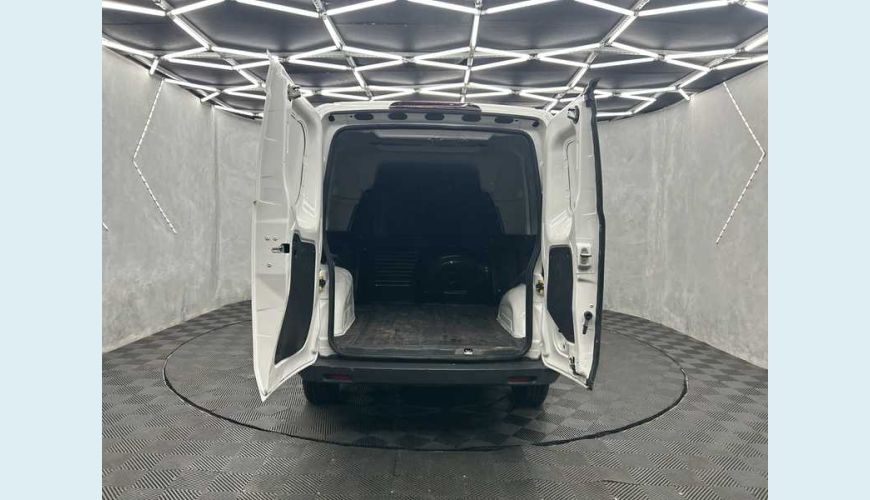 FIAT FIAT FIORINO FURGAO 1.4 WORKING FLEX MANUAL 3P - BRANCO - 2021 Foto 5 (Grande)