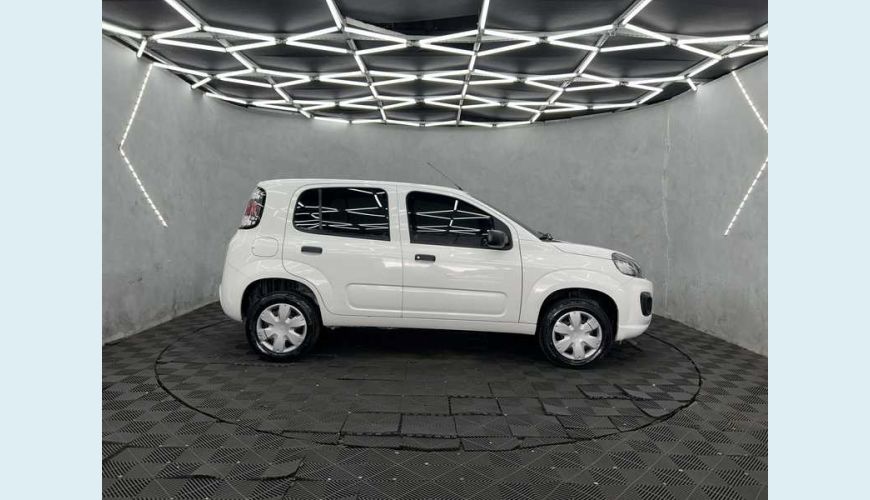 FIAT FIAT UNO ATTRACTIVE 1.0 FLEX MANUAL 4P - BRANCO - 2021 Foto 5 (Grande)