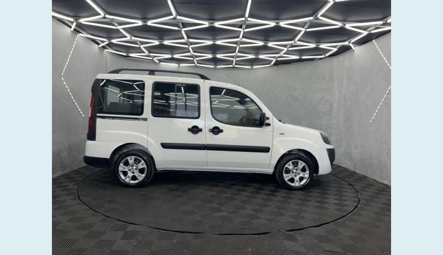 FIAT DOBLO ESSENCE 1.8 16V FLEX MANUAL 4P - BRANCO - 2021 Foto 5 (Grande)