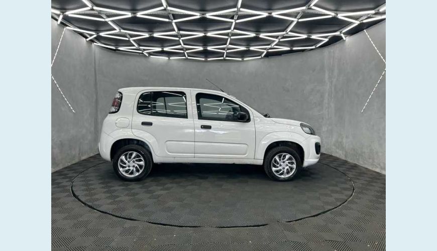 FIAT UNO ATTRACTIVE 1.0 FLEX MANUAL 4P - BRANCO - 2021 Foto 5 (Grande)