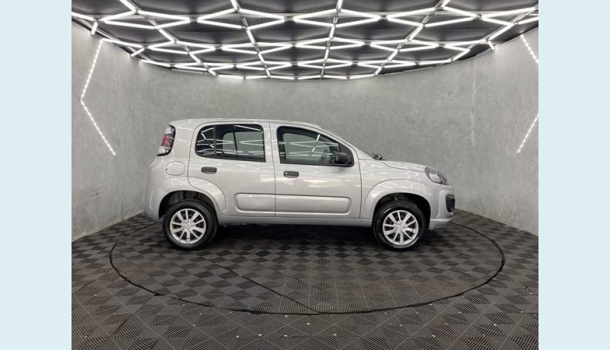 FIAT UNO ATTRACTIVE 1.0 FLEX MANUAL 4P - PRATA - 2021 Foto 5 (Grande)