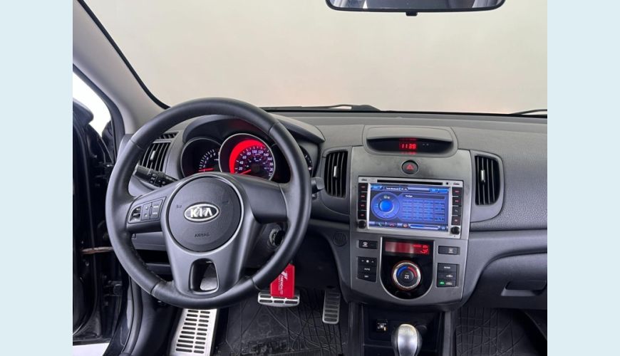 KIA CERATO SX2 1.6 AUT. 4P - PRETO - 2011 Foto 5 (Grande)