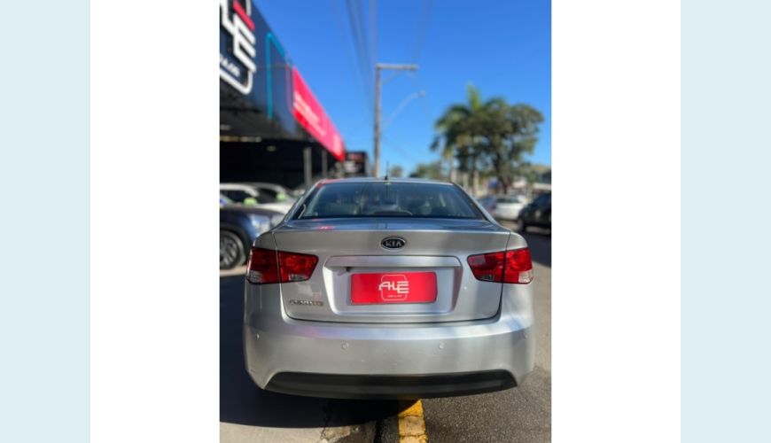 KIA CERATO AUT. 4P - PRATA - 2010 Foto 5 (Grande)