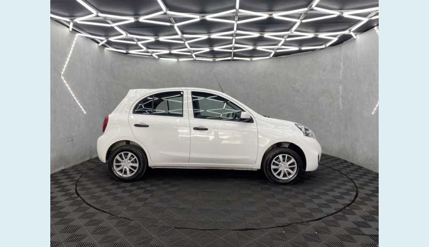 NISSAN MARCH S 1.0 12V FLEX MANUAL 4P - BRANCO - 2019 Foto 5 (Grande)