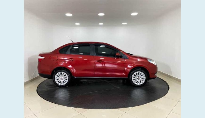 FIAT GRAND SIENA ATTRACTIVE 1.4 8V FLEX MANUAL 4P - VERMELHO - 2013 Foto 5 (Grande)