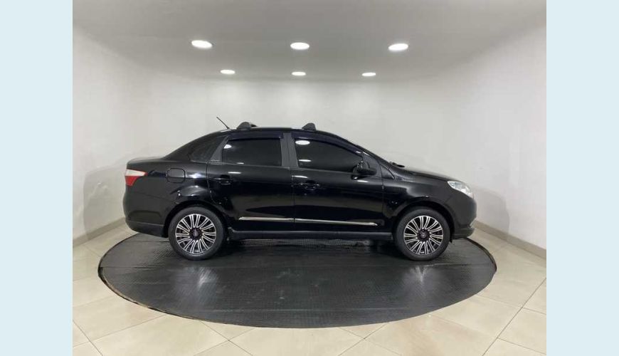 FIAT GRAND SIENA ESSENCE 1.6 16V FLEX MANUAL 4P - PRETO - 2014 Foto 5 (Grande)
