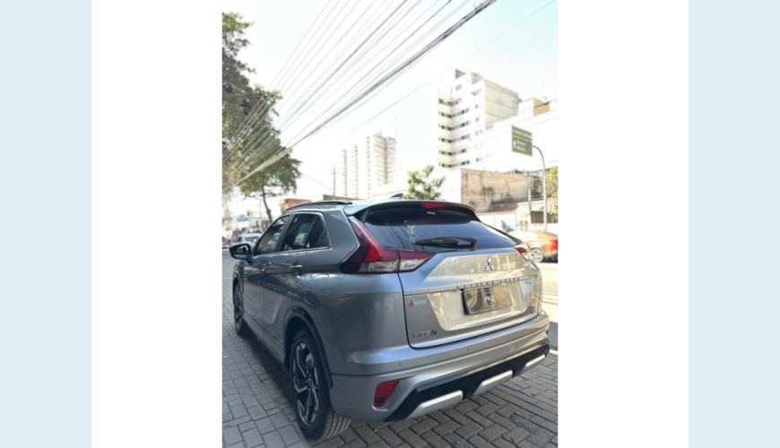 MITSUBISHI ECLIPSE CROSS FLEX AUT. 4P - PRATA - 2026 Foto 5 (Grande)