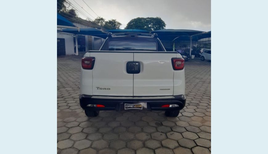 FIAT FIAT TORO FREEDOM 1.8 16V FLEX AUT. 4P - BRANCO - 2021 Foto 5 (Grande)
