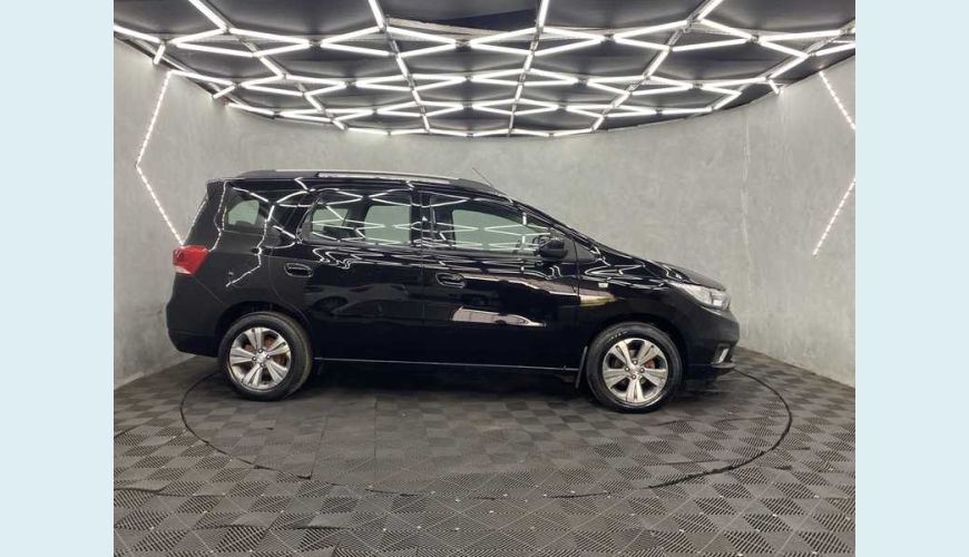 CHEVROLET CHEVROLET SPIN PREMIER 1.8 FLEX AUT. 4P - PRETO - 2023 Foto 5 (Grande)