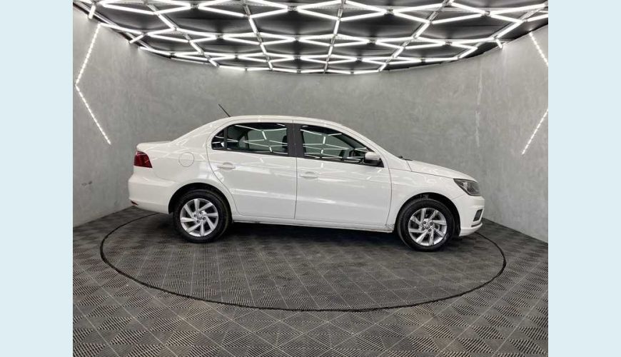 VOLKSWAGEN VOYAGE 1.6 FLEX MANUAL 4P - BRANCO - 2022 Foto 5 (Grande)