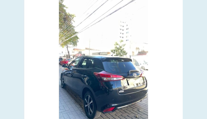 TOYOTA YARIS FLEX AUT. 4P - PRETO - 2022 Foto 5 (Grande)