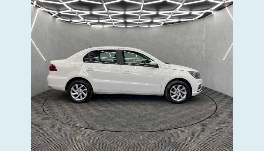 VOLKSWAGEN VOYAGE 1.6 FLEX MANUAL 4P - BRANCO - 2022 Foto 5 (Grande)