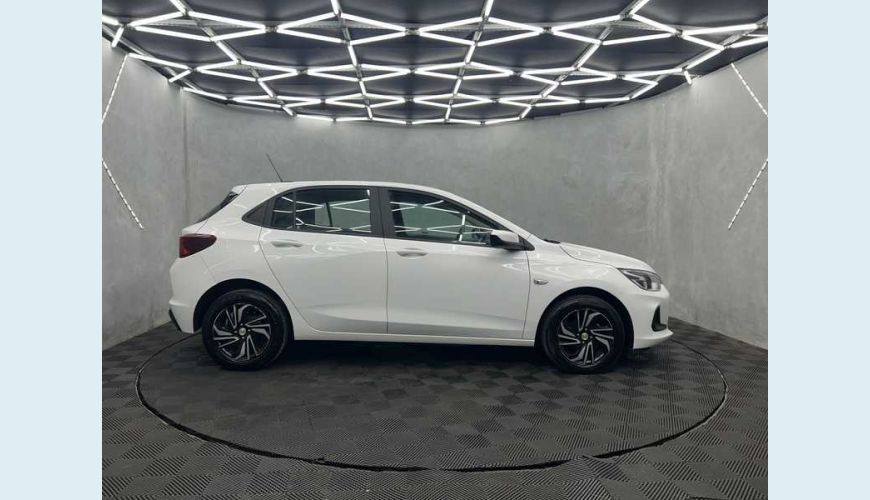 CHEVROLET ONIX LT 1.0 TURBO FLEX MANUAL 4P - BRANCO - 2024 Foto 5 (Grande)