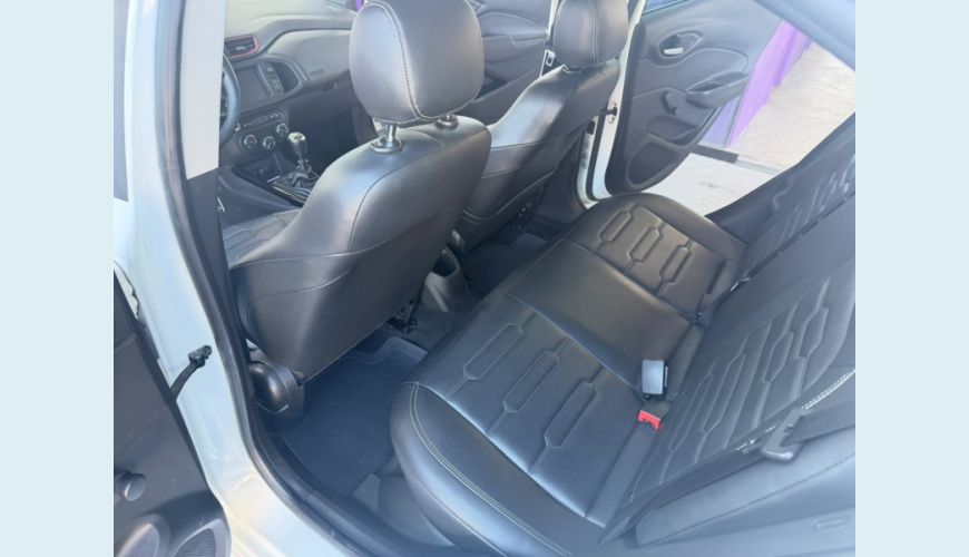 CHEVROLET CHEVROLET ONIX FLEX MANUAL 4P - BRANCO - 2019 Foto 5 (Grande)