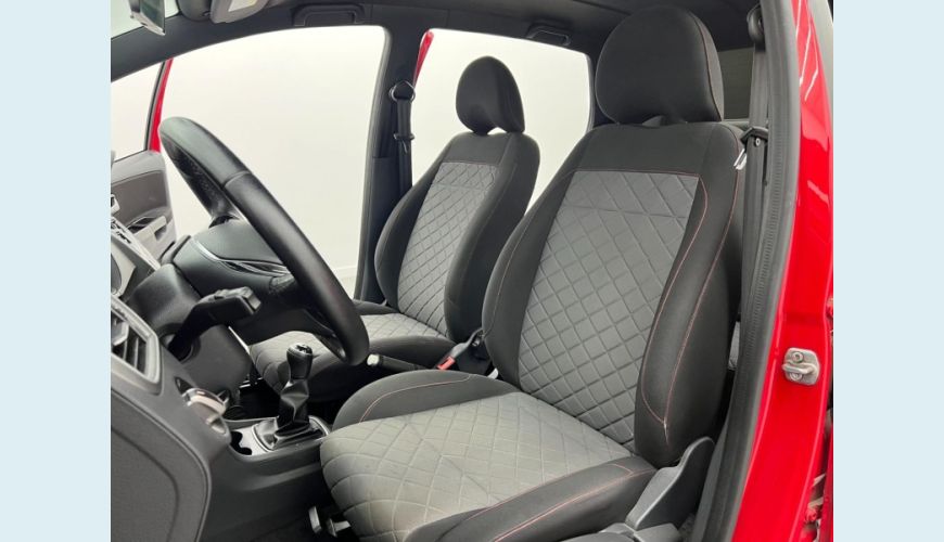 VOLKSWAGEN FOX XTREME MB FLEX MANUAL 4P - VERMELHO - 2020 Foto 5 (Grande)