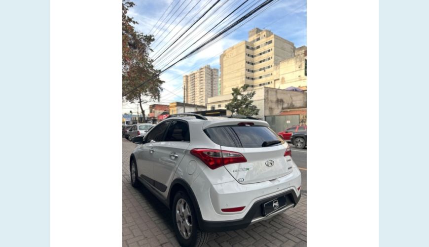 HYUNDAI HB 20 X FLEX AUT. 4P - BRANCO - 2015 Foto 5 (Grande)