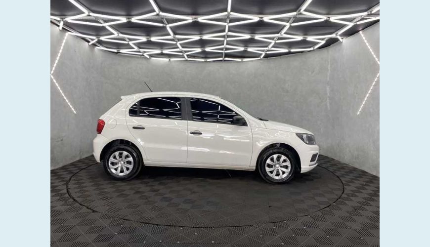 VOLKSWAGEN GOL 1.0 12V FLEX MANUAL 4P - BRANCO - 2022 Foto 5 (Grande)