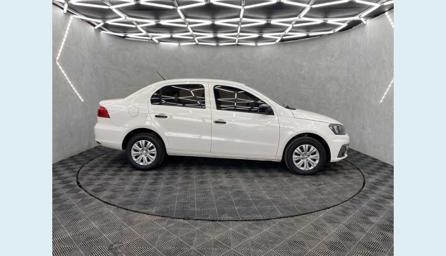VOLKSWAGEN VOYAGE TRENDLINE 1.6 FLEX MANUAL 4P - BRANCO - 2018 Foto 5 (Grande)