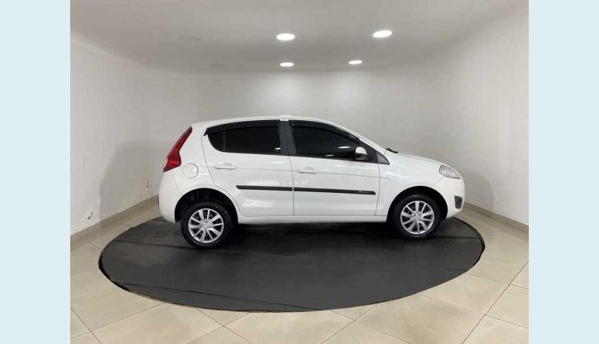 FIAT FIAT PALIO ATTRACTIVE 1.0 EVO FLEX MANUAL 4P - BRANCO - 2016 Foto 5 (Grande)